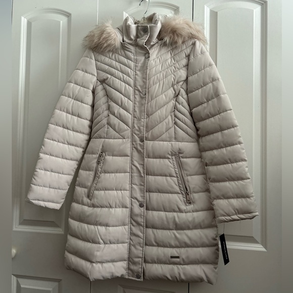 Kenneth Cole New York Quilted Ivory Puffer Jacket W Faux Fur Size S - Picture 3 of 11